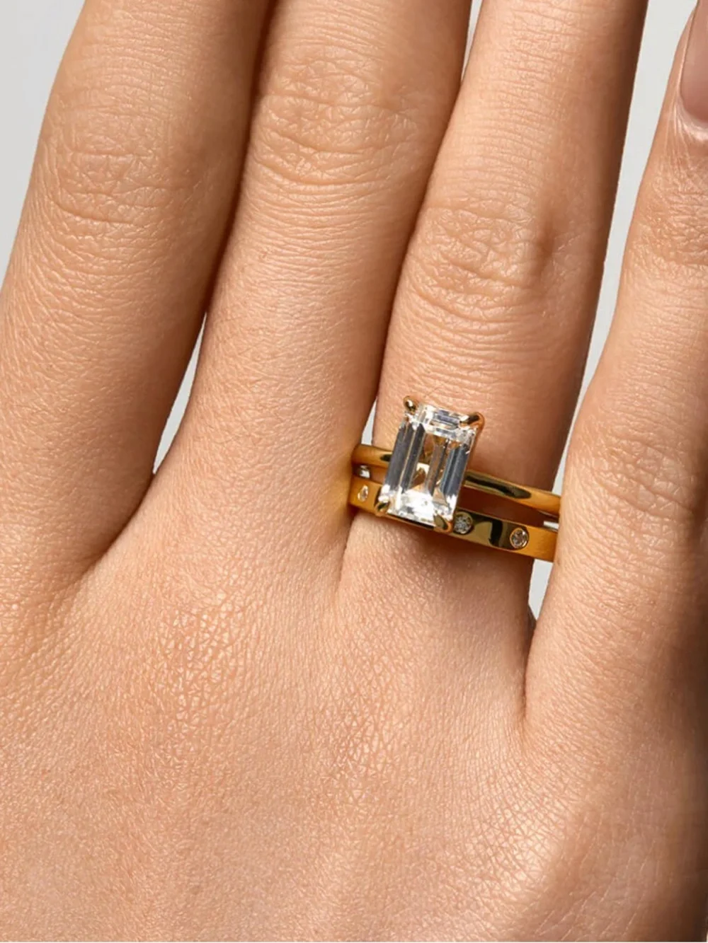 Emerald-Cut Solitaire CZ Ring in Silver